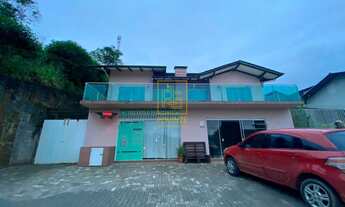 Imagem: Casa com sala comercial