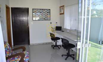 Imagem 5: Casa com energia solar e amplo quintal no centro de Rodeio