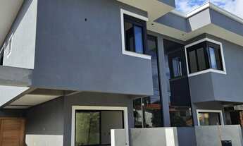 Imagem: Sobrado a venda na Praia dos Ingleses