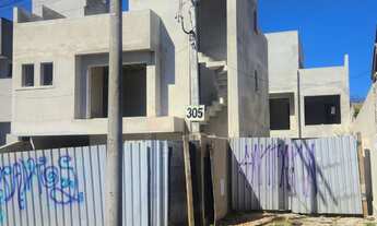 Imagem 2: Sobrado Alto Padrão para Venda em Uberaba Curitiba-PR