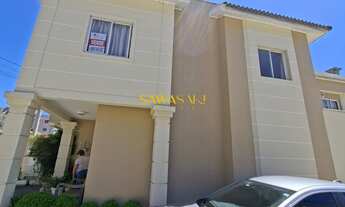 Imagem 2: Sobrado à venda no bairro Uberaba - Curitiba/PR