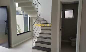 Imagem 7: Sobrado à venda no bairro Butiatuvinha - Curitiba/PR