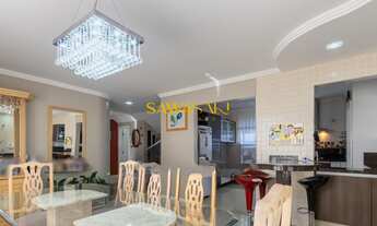 Imagem 3: Sobrado Alto Padrão Individual com frente para a rua no Coração do Guabirotuba contendo 5