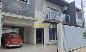 Imagem: Sobrado à venda no bairro Pedro Moro