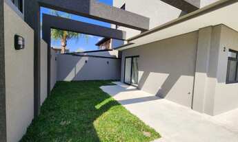 Imagem 5: Sobrado em Condomínio para Venda em Uberaba Curitiba-PR