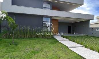 Imagem: Casa à venda no bairro Quinta do Golfe