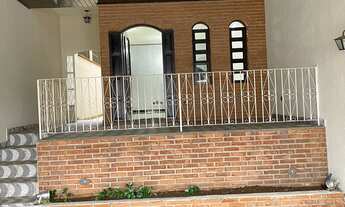 Imagem: Casa à venda no bairro Jardim Leonor