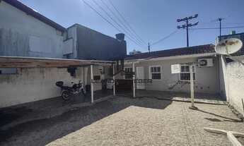 Imagem: Casa com loja comercial - Jardim Cidade