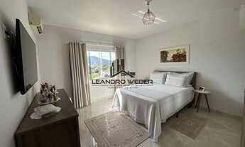 Imagem 4: Casa com amplo terreno em Biguaçú/SC