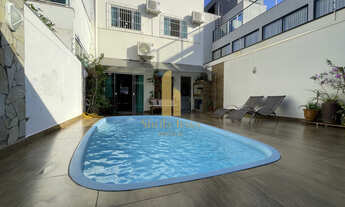 Imagem: Casa com 3 suítes e 4 Vagas de Garagem