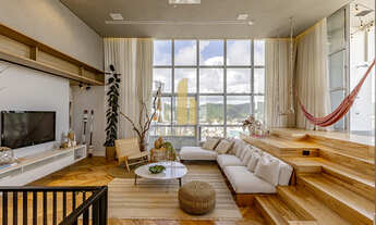 Imagem 2: Cobertura Duplex padrão EMBRAED única em Balneário Camboriú!! Com pé direito duplo e vista