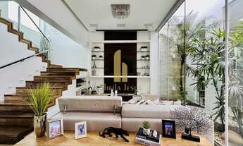 Imagem 2: Casa de Alto Padrão na Praia dos Amores!!