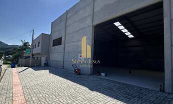 Imagem 3: Galpão para Locação na Várzea do Ranchinho em Camboriú/SC