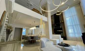 Imagem 2: Apartamento de Alto Padrão em Balneário Camboriú a Poucos Metros do Mar