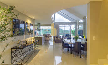 Imagem 3: Casa na Montanha 3 Suítes + 1 em Camboriú/SC!