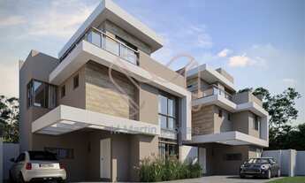 Imagem 2: Casa à venda no bairro Santa Felicidade - Curitiba/PR