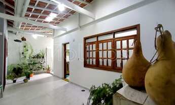 Imagem 3: Sobrado Muito Bom em Rua Tranquila com 3 Quartos