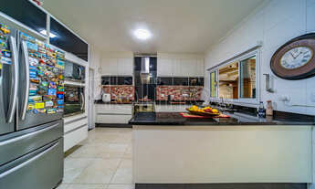 Imagem 6: Sobrado Alto Padrão