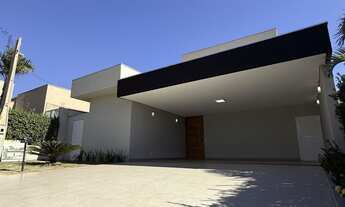 Imagem 2: Casa sobrado 03 suítes com suíte master à venda no condomínio Recanto do Lago