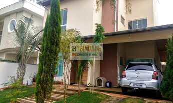 Imagem: Casa à venda no bairro Vila Monte Verde