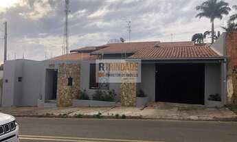 Imagem: Sobrado de alto padrão em Colina Verde