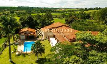 Imagem 3: Chácara mobiliada em Sorocaba 20k m², 5 suítes, piscina, sauna, salão de jogos. Compre ou