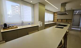 Imagem 3: Apartamento Alto Padrão em Moema, São Paulo/SP - Localização Privilegiada