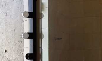 Imagem: ALPHAVILLE 1 - CASA REFORMADA