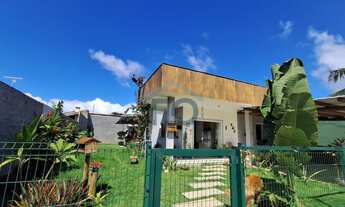 Imagem: Casa à venda no bairro Abrantes - Camaçari/BA