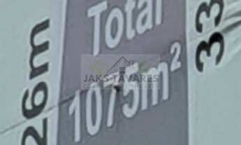 Imagem 2: Terreno pronto para construir