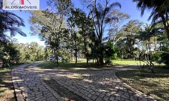 Imagem 4: Casa à venda no bairro Chácara dos Junqueiras - Carapicuíba/SP