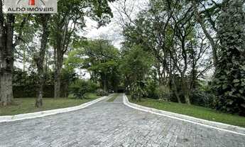 Imagem 2: Casa à venda no bairro Chácara Santa Lúcia dos Ypes - Carapicuíba/SP