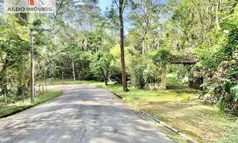 Imagem: Casa à venda no bairro Moinho Velho - Embu