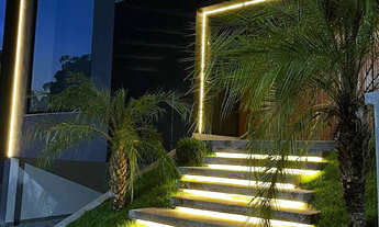 Imagem 2: Casa à venda no bairro Moinho Velho - Embu das Artes/SP