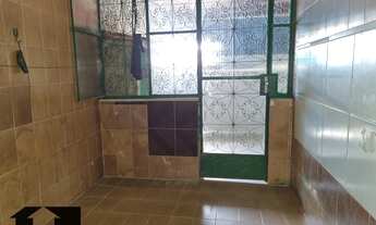 Imagem 2: Casa Térrea com quintal nos fundos