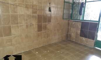 Imagem 3: Casa Térrea com quintal nos fundos