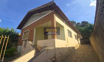 Imagem: Casa a Venda na Avenida Paulista em Pederneiras/SP