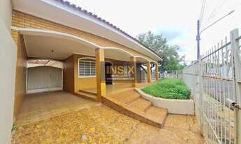 Imagem 1: Casa no Centro de Pederneiras/SP