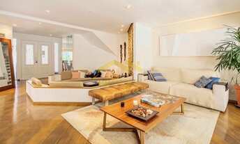 Imagem 5: Alphaville Residencial 11 (Santana de Parnaíba) - Casa com 279 metros e 4 Dormitórios em A