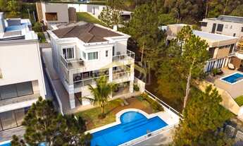 Imagem 2: Vila Solaia - Casa com 600 m - 5 suites á Venda por R$7.500.000,00 , no Condomínio Villa