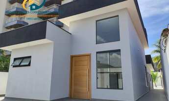 Imagem: Casa com piscina à venda na Martim de Sá