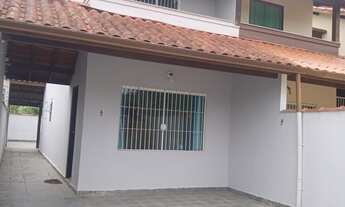 Imagem: Casa à venda no Massaguaçu em Caraguatatuba