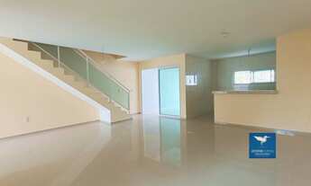 Imagem 4: Casa Duplex / Sobrado com Amplo Terreno na Região Central do Eusébio, Amplo Recuo Frontal