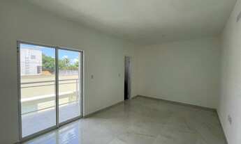 Imagem 6: Casa Duplex / Sobrado Nova com Amplo Terreno em Rua Sem Saída no Centro do Eusébio, 04 Suí