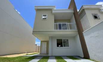 Imagem: Casa Duplex / Sobrado Nova com Amplo Terreno