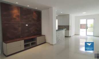 Imagem 3: Casa Duplex com Deck e Piscina na Região Central do Eusébio, Móveis Projetados, Amplo Recu