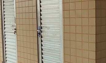 Imagem 5: Prédio de Quitinetes no Bairro Passaré - Prédio Residencial Seminovo com 15 Apartamentos j