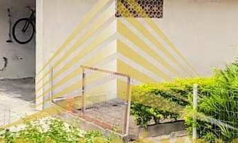 Imagem 2: Atenção Sr. Investidor!! Casa com 02 Lotes de Terreno com 720m² Plano, Localização Privil