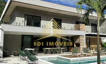 Imagem: Casa de Alto Padrão em Condomínio - PORTEIRA