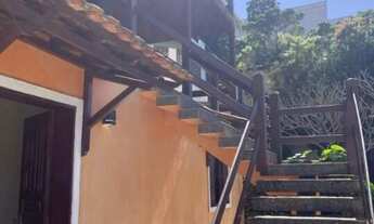 Imagem: Casa à venda 4 quartos, 2 suites, vagas